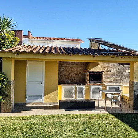 Casa Cogumelo Beachfront Retreat