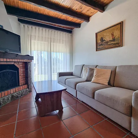 Casa Cogumelo Beachfront Retreat Βιάνα ντο Καστέλο