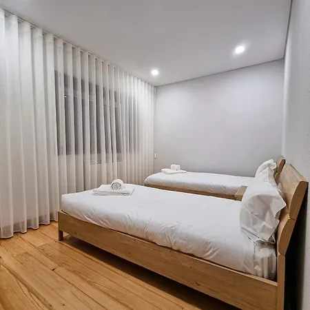 בית נופש Casa Cogumelo Beachfront Retreat ויאנה דו קסטלו