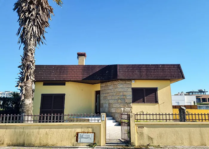 Casa Cogumelo Beachfront Retreat 別荘 *