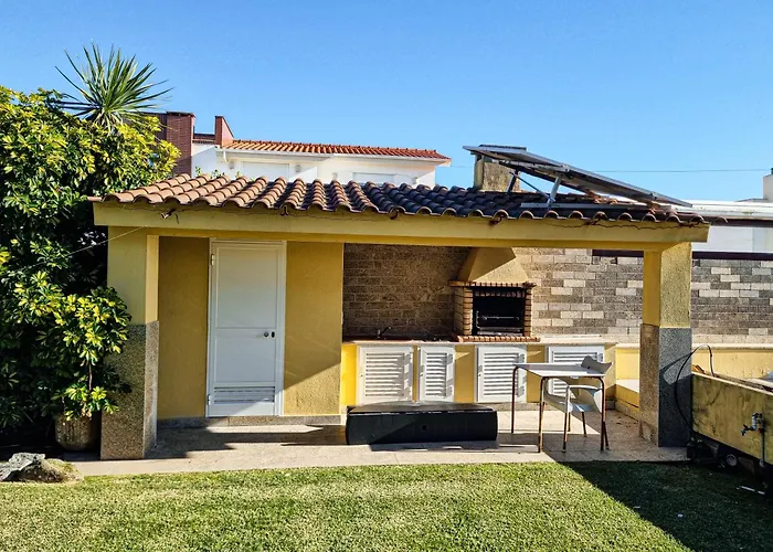 Casa Cogumelo Beachfront Retreat